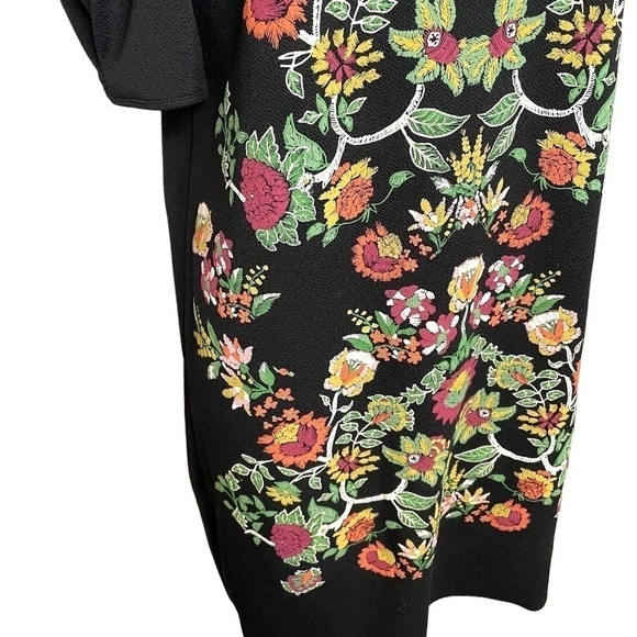 Zara Black Shift Dress With Puff Printed Floral design 🖤 - Picture 4 of 10